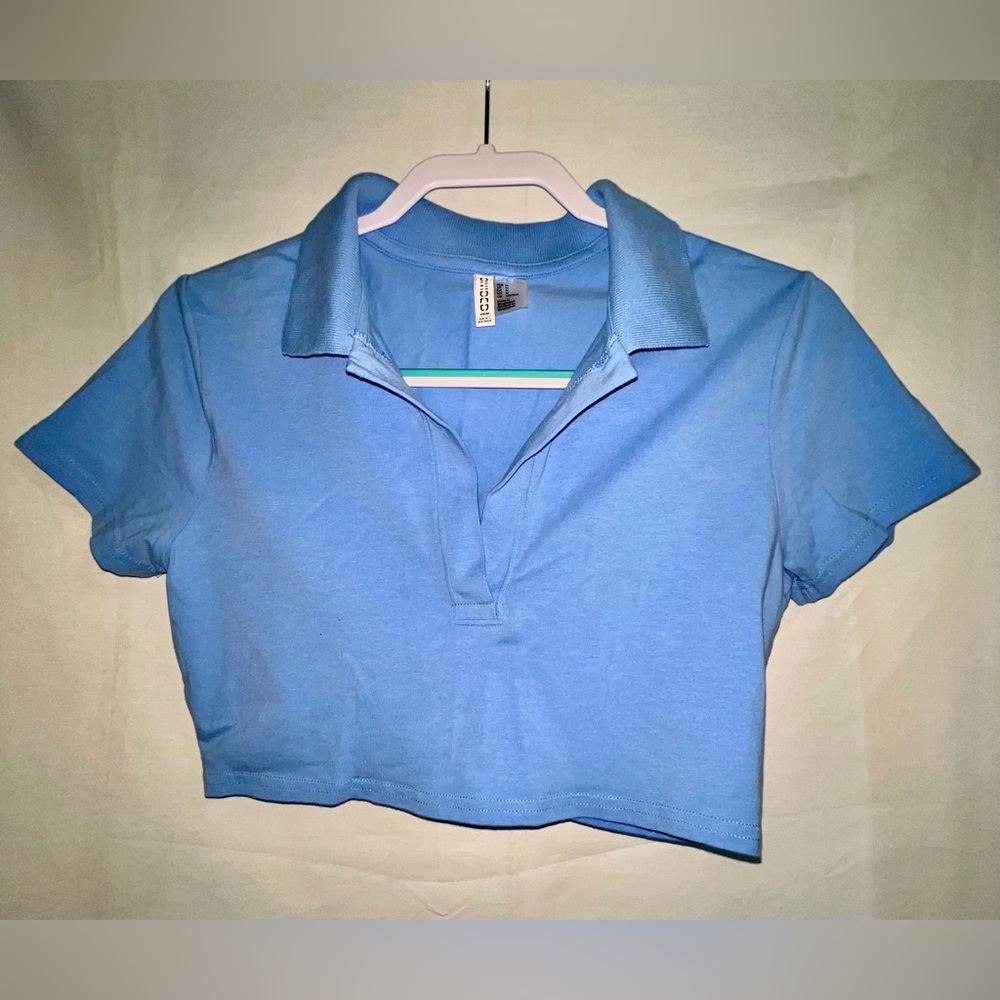 Divided H&M, Juniors Size M, Light Blue Collar Crop Top, LNC